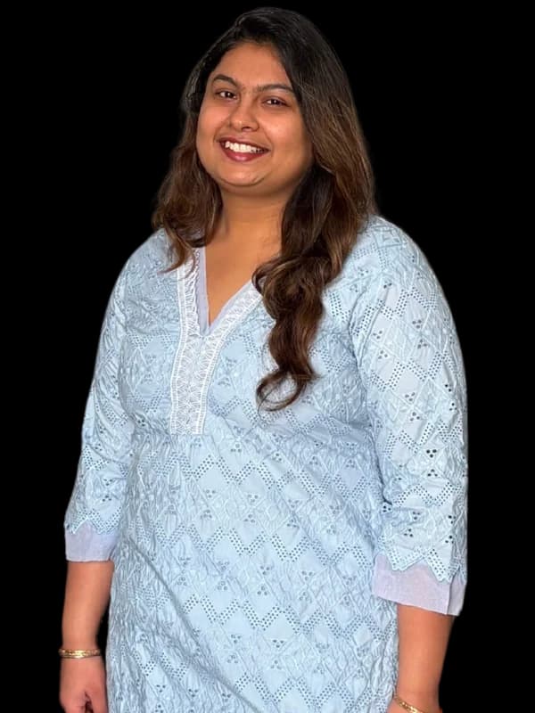 CA Divya Chhabra